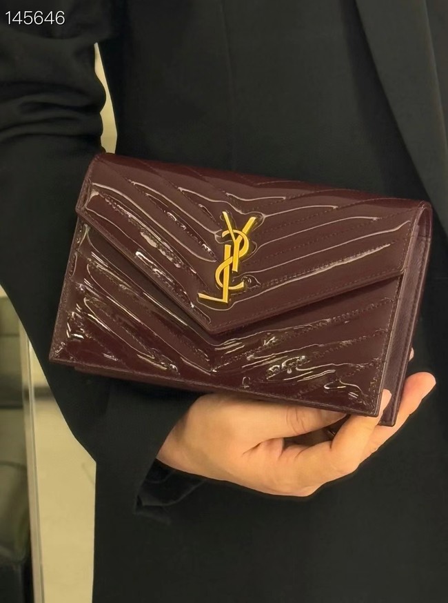 Saint Laurent CASSANDRE ENVELOPE CHAIN WALLET IN PATENT LEATHER 7429200 DARK RED WINE