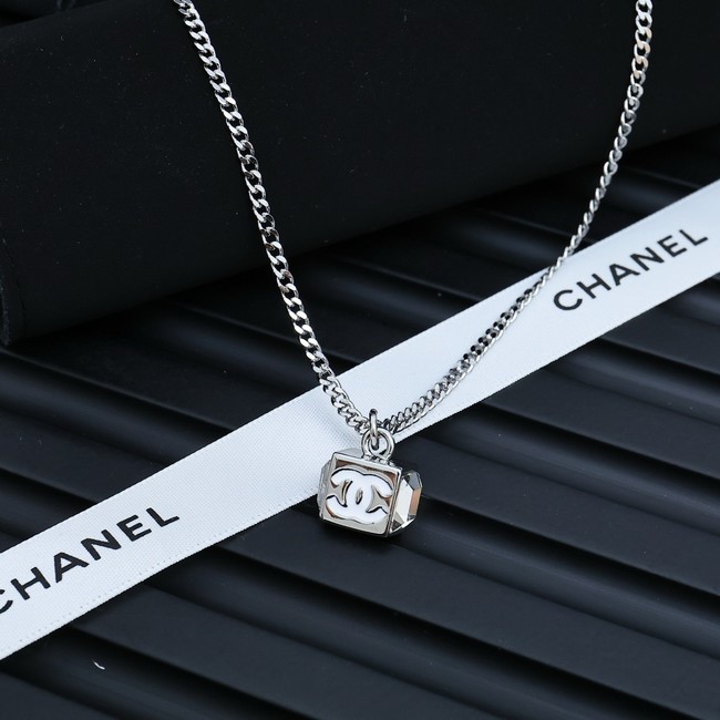 Chanel Necklace CE15978