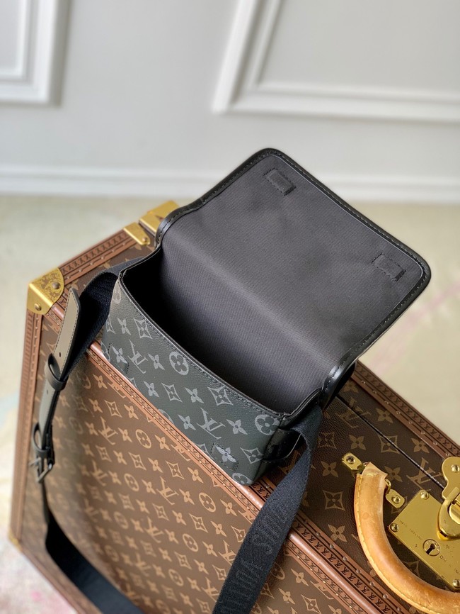 Louis Vuitton Bosphore Wearable Wallet M12599 black