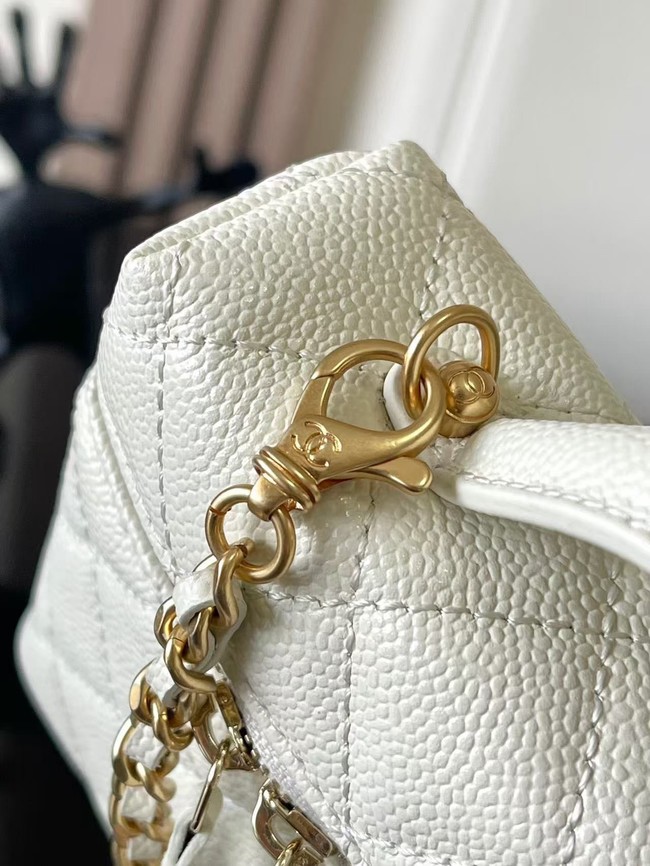 Chanel CLUTCH WITH CHAIN AP4483 WHITE