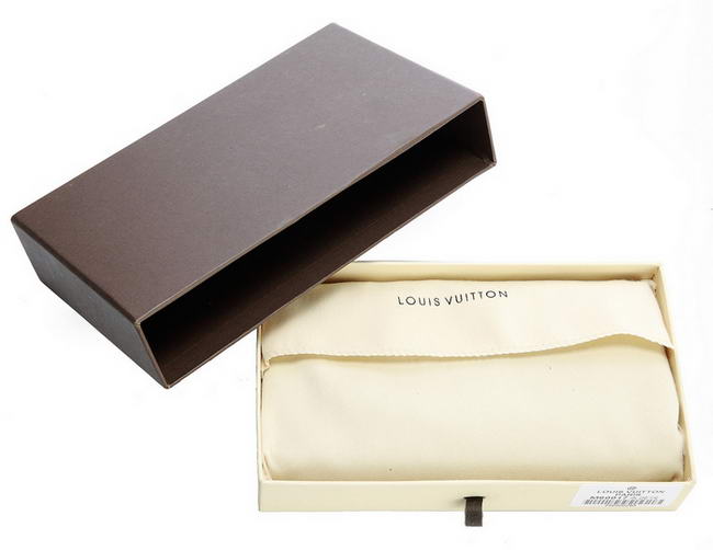 Louis Vuitton Epi Leather Zippy Wallet M60017