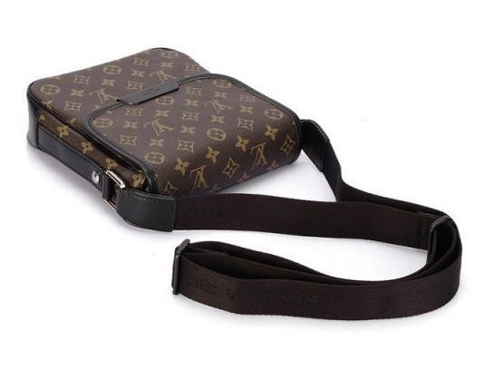 Louis Vuitton Mens Messenger Bags And Totes Bass MM M56715